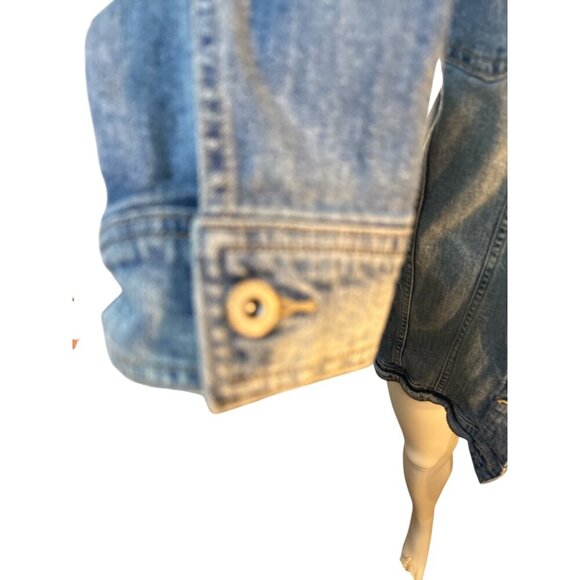 Arizona Jean Co Distressed Denim Jacket Floral Embroidered Lace Inserts Med EUC - Picture 4 of 8